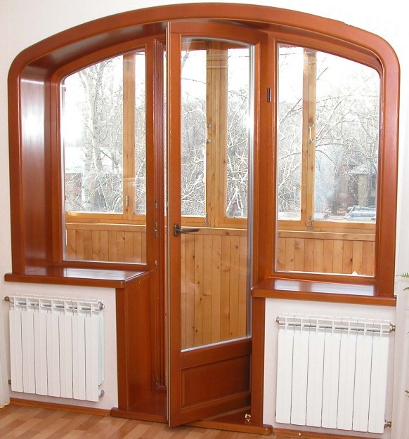 okna derevyannye