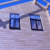Окна имеют двухстороннюю отделку. Изнутри помещения дуб отделан с элементами браширования и патинирования. Частный дом. Нижегородская область.